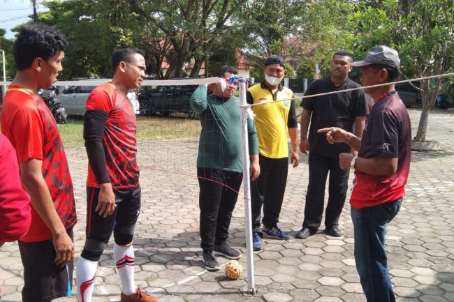 Jalin Silaturahmi, BAZNAS Dharmasraya Gelar Pertandingan Sepak Takraw Antar Lembaga