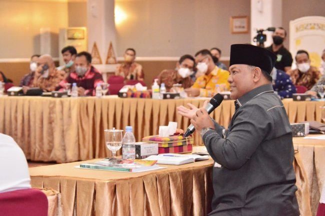 Penyelesaian SPAM Regional Butuh Komitmen, Bupati Kampar Hadiri Rakor dengan Dirjen PUPR RI di Pekanbaru