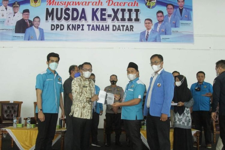 Bupati Eka Putra: Pemuda Diharapkan Dukung Program Ciptakan 1.000 Wirausahawan di Tanah Datar