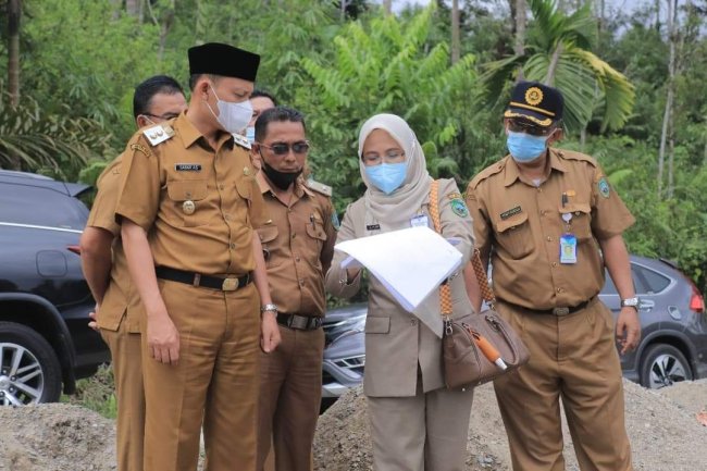 Wabup Pasaman Sabar AS Tinjau Progres Pembangunan TPS 3R Tanjung Beringin   