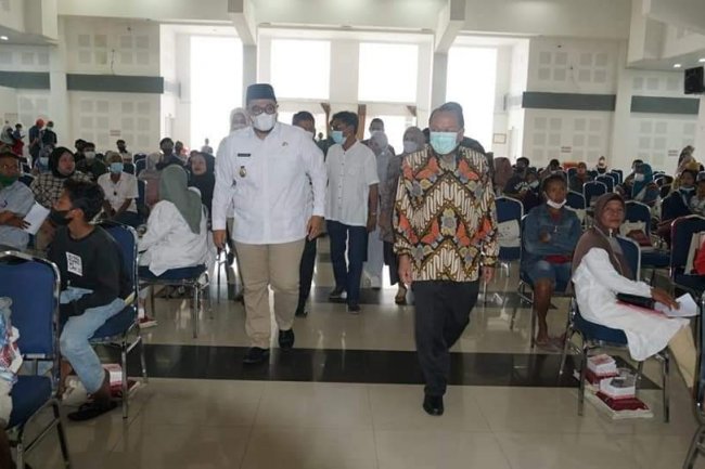 Pemkab Tanah Datar Bersama DPR RI dan BP POM Laksanakan Pemberdayaan Masyarakat Melalui KIE