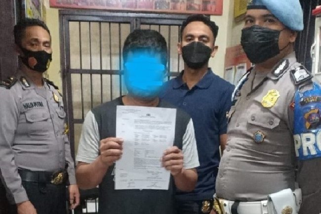 Lakukan Pencabulan Terhadap Anaknya Sendiri, Tersangka  Ditangkap  Tim PPA Polres Solok di Kediri
