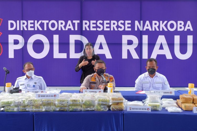 Sita 189 Kg Shabu dan 889 Ectacy, Kapolda Riau:  Kejar dan Tangkap Otak Pelaku, Debus