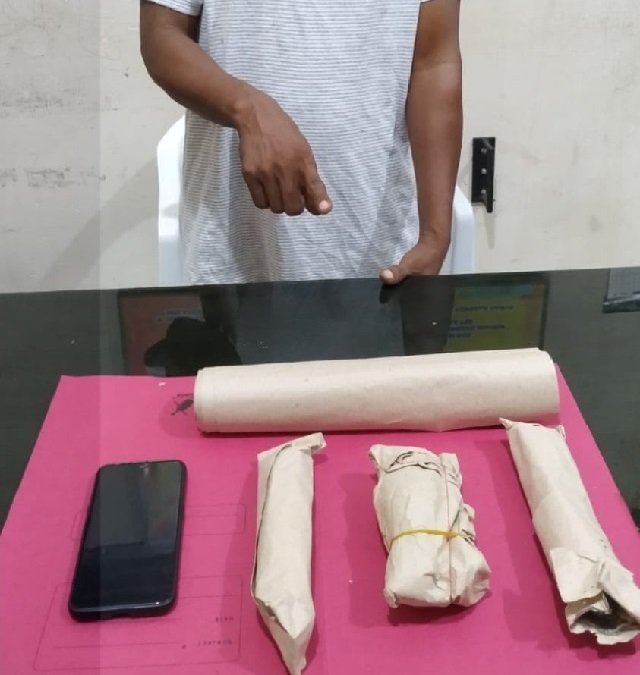 Diduga Edarkan Daun Ganja, Polisi Tangkap Seorang Tersangka