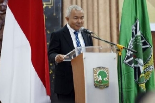 Membanggakan. Guru Besar Unand Masuk dalam Ilmuwan Berpengaruh Dunia