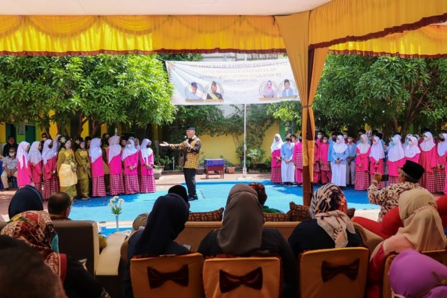 Ketua Alumni SMP 1: Buya Mahyeldi Telah Menginspirasi Warga Kota Dumai