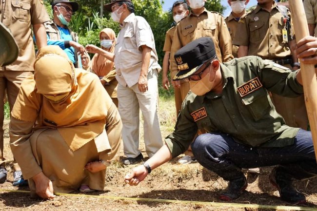 Tanah Datar Masih Kekurangan Jagung, Bupati  Eka Putra  Launching Lumbung Pangan Baznas di Lintau Buo
