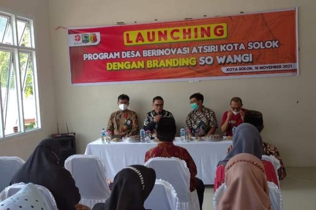 Launching Produk Minyak Atsiri So Wangi, Kota Solok Terima Program Desa Berinovasi dari BRIN