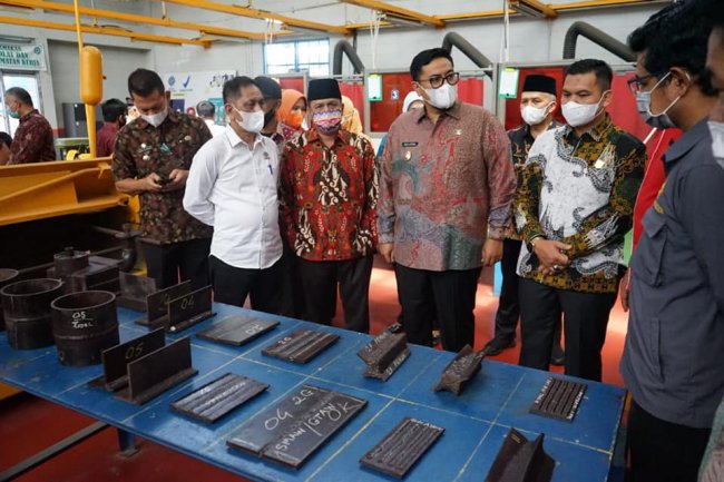 Bersama Camat, Wabup Tanah Datar Kunker ke BLK Padang