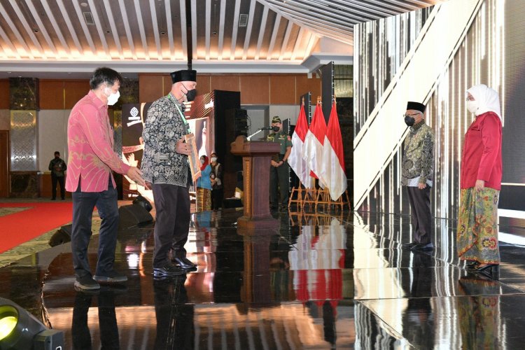 Diserahkan Wapres Ma'ruf Amin, Sumbar Terima Penghargaan Pramakarya Tahun 2021