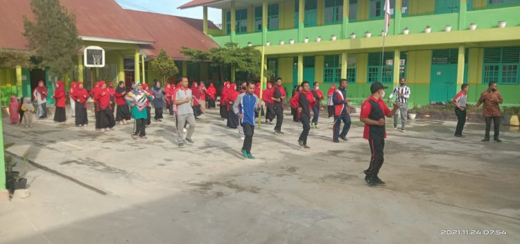 Peringati Hari Guru, MTsN 3 Solok Gelar Berbagai Kegiatan Lomba dan Bhakti Sosial