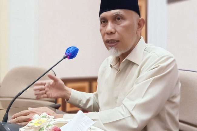 Antisipasi Varian Omicron, Gubernur Sumbar Keluarkan Surat Edaran