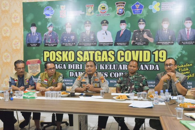 Update Percepatan Vaksinasi, Pemkab Kampar Gelar Video Confrence dengan Petugas di Kecamatan    