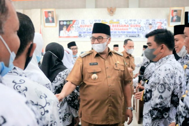 Benny Utama: Program Pendidikan Gratis Bukan Karena Pasaman Kaya, Tapi Wujud  Komitmen Pemerintah