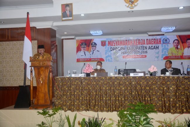 Bupati  Andri Warman Buka Musyawarah Kerja Daerah DPD LPM Kabupaten Agam