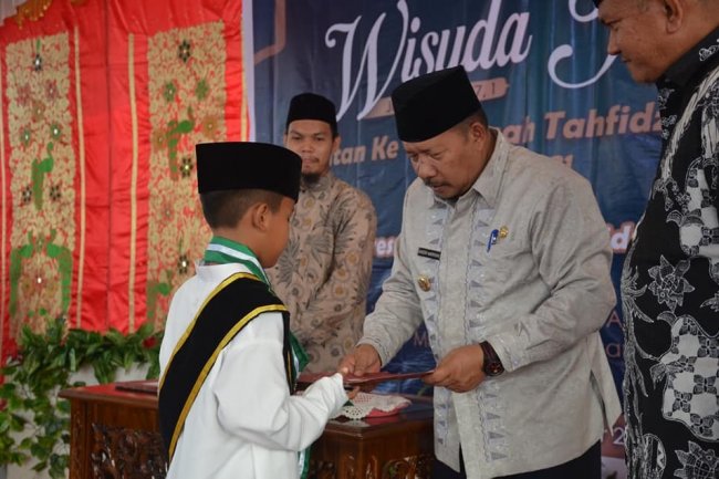 Resmikan Rumah Tahfiz, Bupati Agama Wisuda 105 Anak Hafal Al Quran  