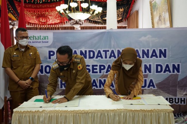 Utamakan Kesehatan Masyarakat, Bupati Tanah Datar Teken MoU dengan BPJS Kesehatan