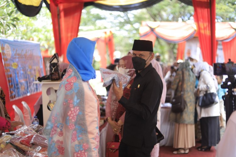 Anggota DPRD Rusdi Saleh Apresiasi Festival Ekonomi Kreatif Kota Solok