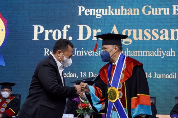 Prof.Dr.Agussani,M.AP Dikukuhkan Sebagai Guru Besar UMSU, Catur Sugeng: Kampar Sangat Bangga