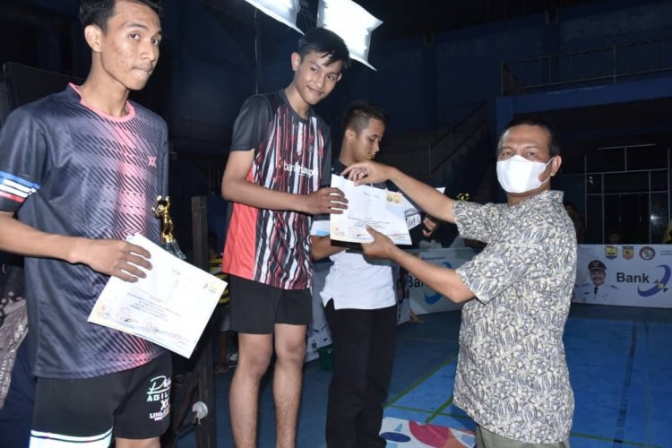 Kejuaraan Bulutangkis Berakhir, Genius Umar Tantang PBSI Kota Pariaman Gelar Kejuaraan Tingkat Regional