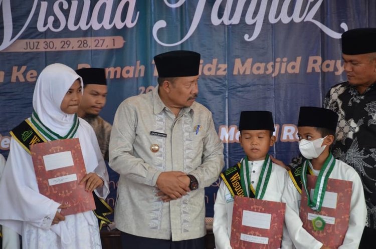 Resmikan Rumah Tahfiz, Bupati Agama Wisuda 105 Anak Hafal Al Quran  