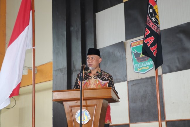 Gubernur Apresiasi Latihan Gabungan Tarung Drajat dan HUT Kodrat Sumbar ke-29