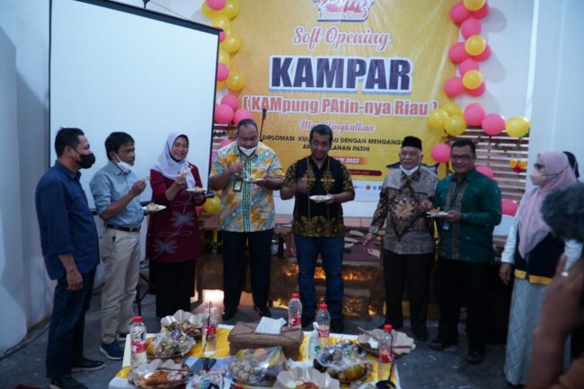 Bupati Kampar Apresiasi Soft Opening Kampung Patin-nya Riau (Kampar) 