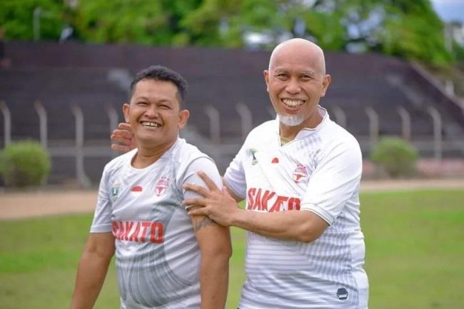 Keren,  Izet  Main Bolakaki Bersama Gubernur Sumbar