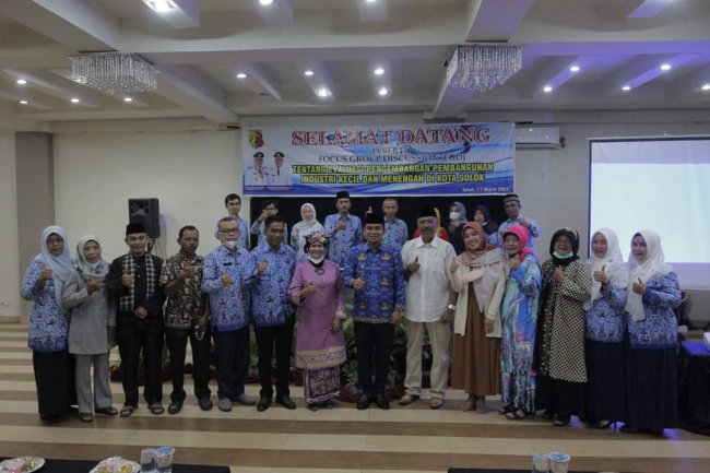 FGD Evaluasi Pengembangan Industri Kecil dan Menengah di Kota Solok