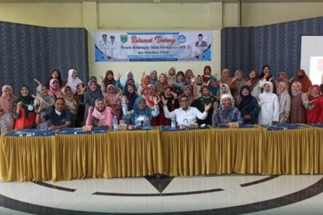 Guru PAUD Padang Panjang Ikuti Bimtek APK dan Akreditasi PAUD