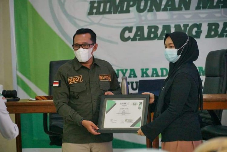 Bupati Eka Putra Sampaikan Profil Pemkab Tanah Datar pada LK II HMI
