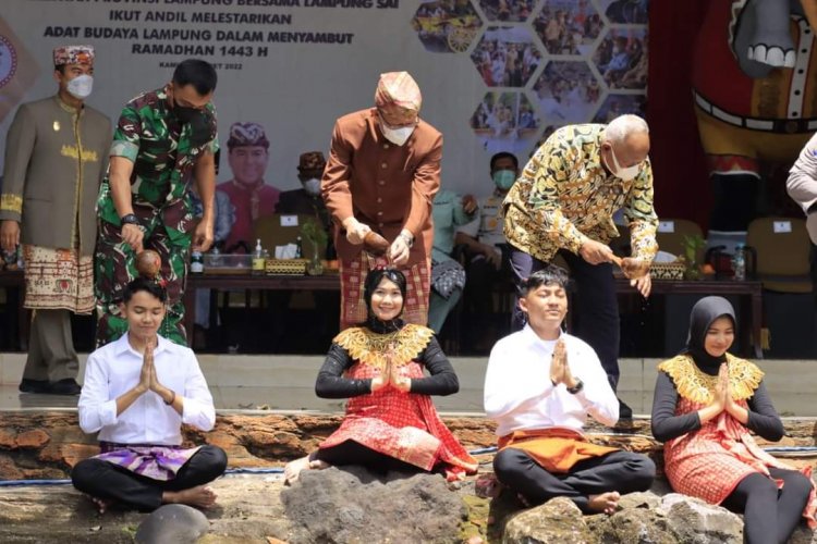 Upacara Adat  Blangikhan, upaya Lestarikan Adat Budaya Lampung
