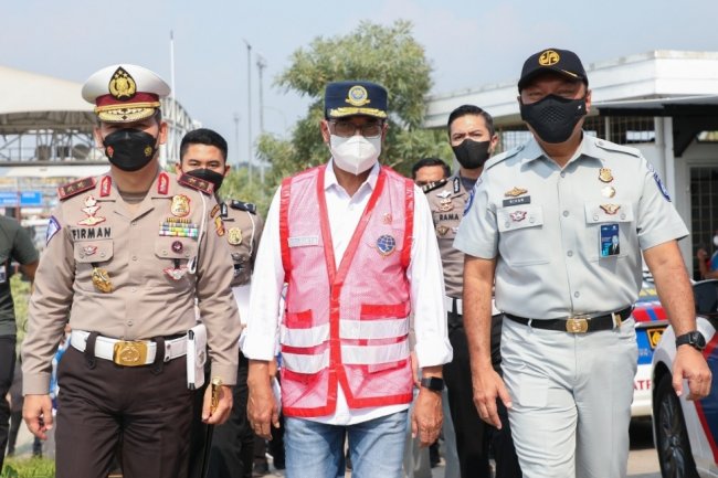 Kakorlantas Dampingi Menhub Cek Jalur Mudik: Kami Terus Monitor Lapangan