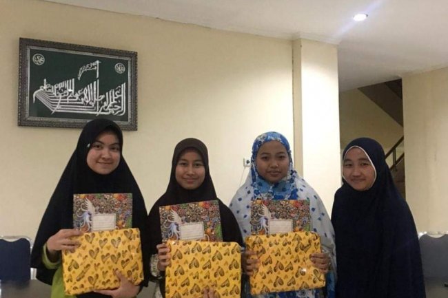 Pilih tambah Hafalan Dari Pada Pulang Kampung Santri Ponpes Kauman Ikuti Haflah Tahfizul Qur'an Ramadhan