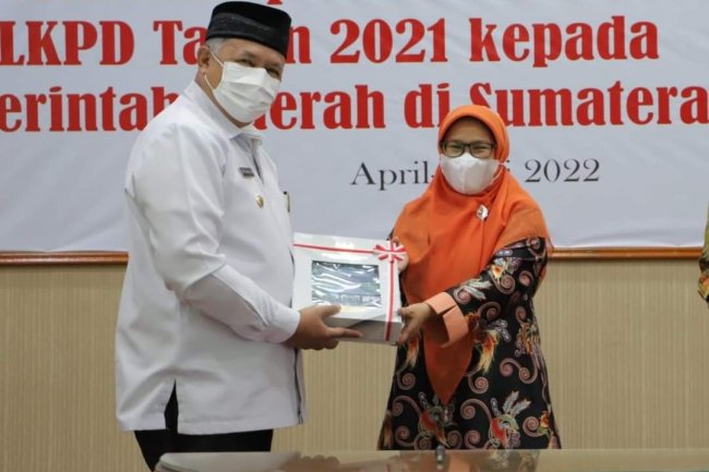 Pemko Solok Kembali Raih Opini WTP 