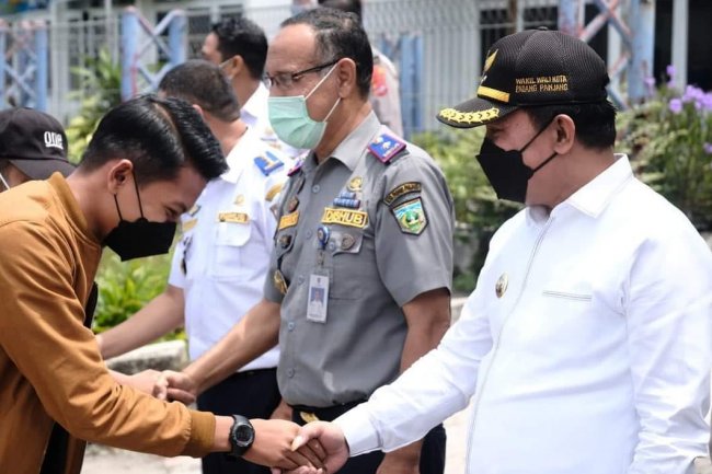 Kedatangan Bus Mama Papa Mudik Gratis Disambut Wakil Wali Kota Padang Panjang