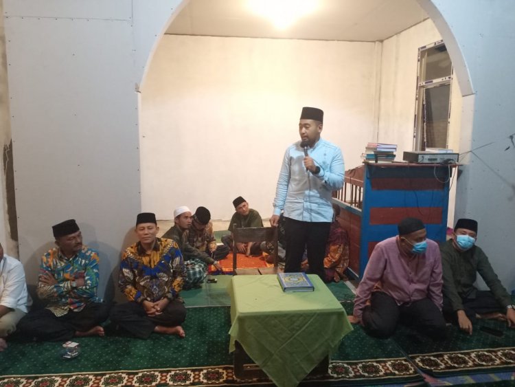 Wagub Sumbar Tarawih di Pasaman Ajak Warga Bangkit dan Tetap Produktif