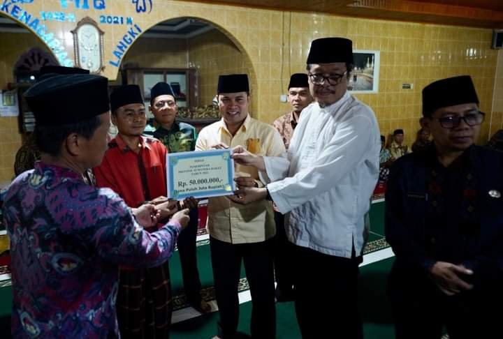 Tim Safari Ramadhan (TSR) Pemprov Sumbar Kunjungi Masjid Syukur Jorong Muaro Lunggo Nagari Langki