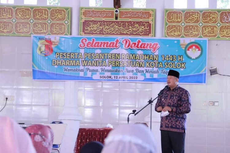 Dharma Wanita Persatuan (DWP) Kota Solok Selenggarakan Pesantren Ramadhan 