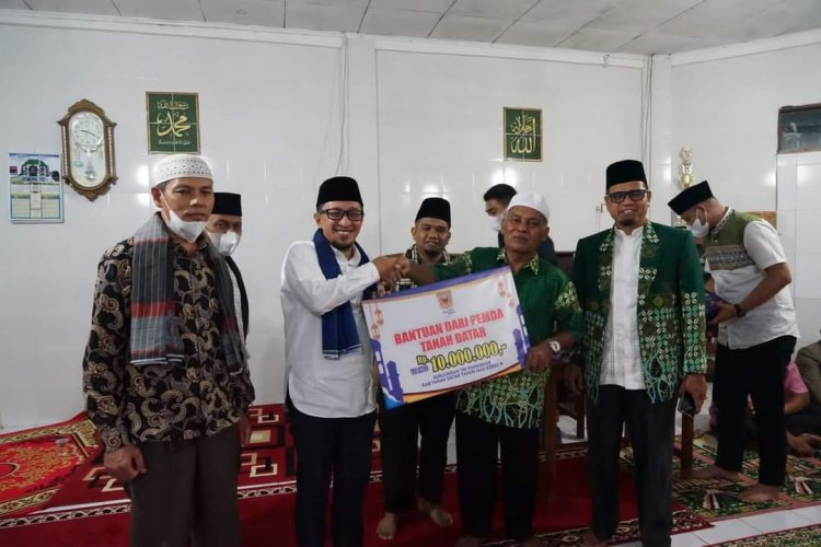 Kunjungi Masjid Taqwa Jorong Kawai, Bupati Eka Putra: Progul Bajak Gratis Untuk Tekan Biaya Produksi