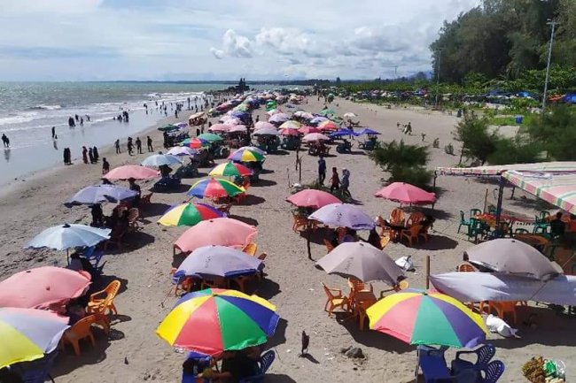 Festival Pantai Kota Pariaman. Wali Kota Genius Pantau SejumlahTitik Objek Wisata 