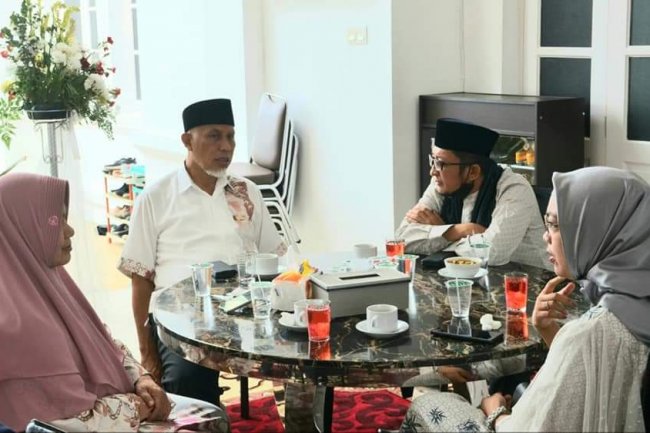 Membangun Jembatan Hati Wali Kota Padang Kunjungi Sejumlah Tokoh