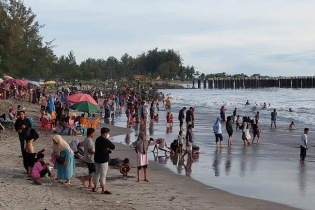 Festival Pantai Kota Pariaman 2022 Ladang Baru Meraup PAD