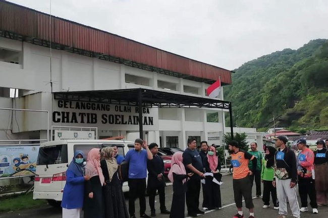 44 Orang Jamaah Calon Haji Padang Panjang Ikuti Tes Kebugaran 