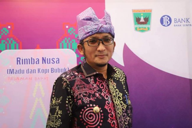 Wali Kota Padang Hendri Terima Penghargaan Nasional Nirwasita Tantra 2021 Dari Kementerian Lingkungan Hidup dan Kehutanan (KLHK) Republik Indonesia 