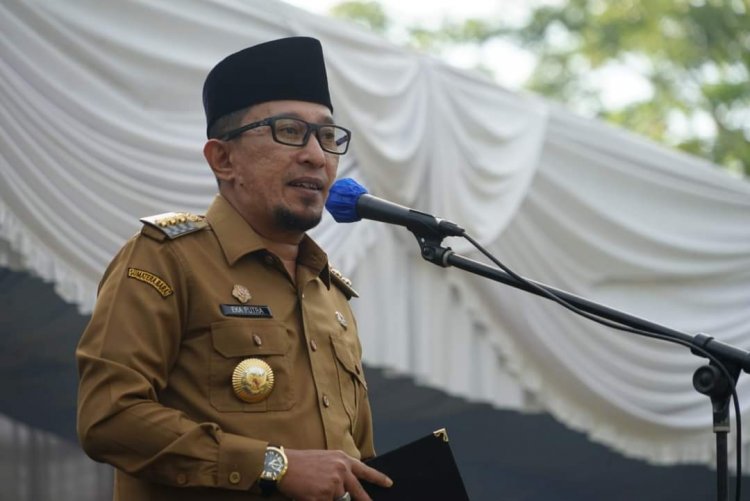 Bupati Eka Putra Apresiasi ASN Yang Masih Bekerja Saat Libur Lebaran.