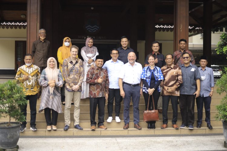 Sharing Informasi Soal Penyusunan Program, Banmus DPRD Kota Solok Kunjungi DPRD Kota Cimahi 