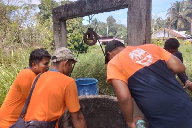 Nenek Ramani Jatuh ke Dalam Sumur . Begini Kondisinya.