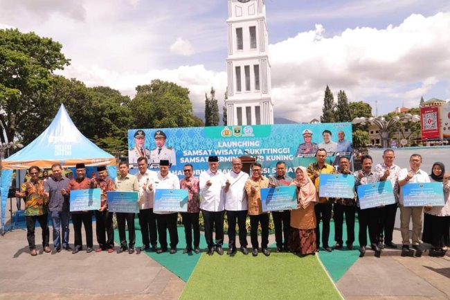 Ini 7 Kabupaten Kota Yang Patuh Bayar Pajak Kendaraan Plat Merah
