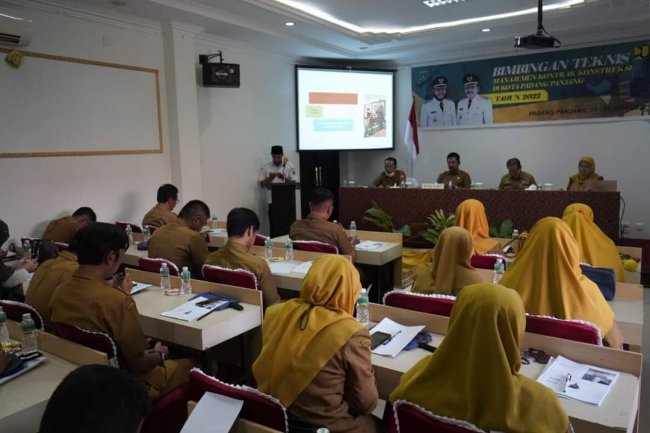 Tingkatkan SDM Dinas PUPR Adakan Bimtek Manajemen Kontrak Kontruksi 